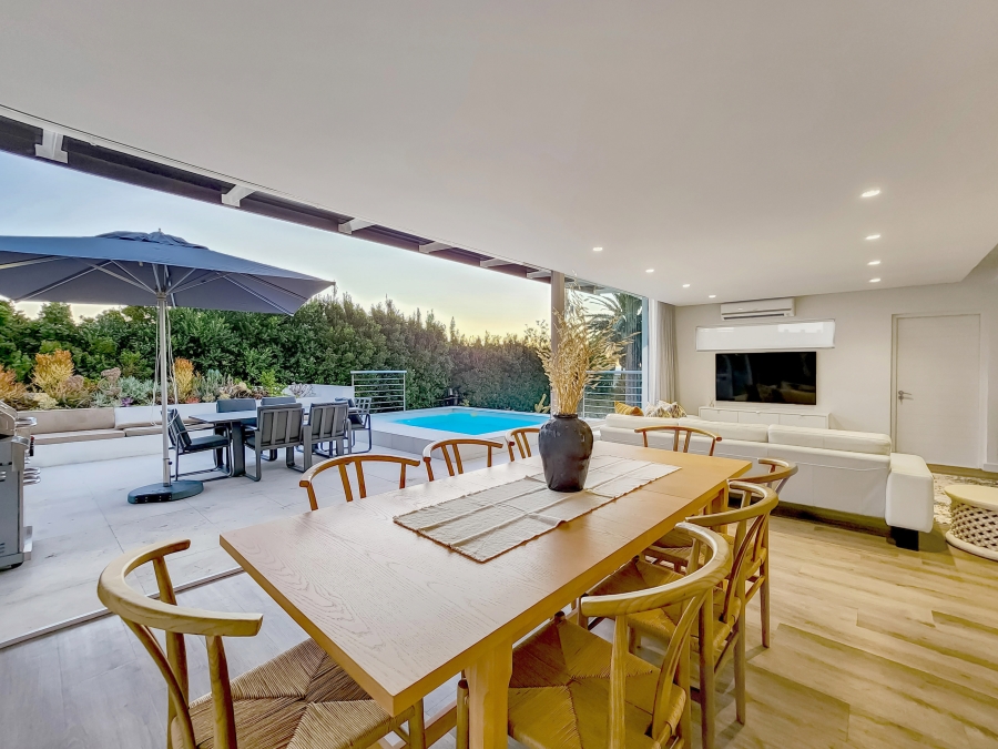 4 Bedroom Property for Sale in Camps Bay Western Cape